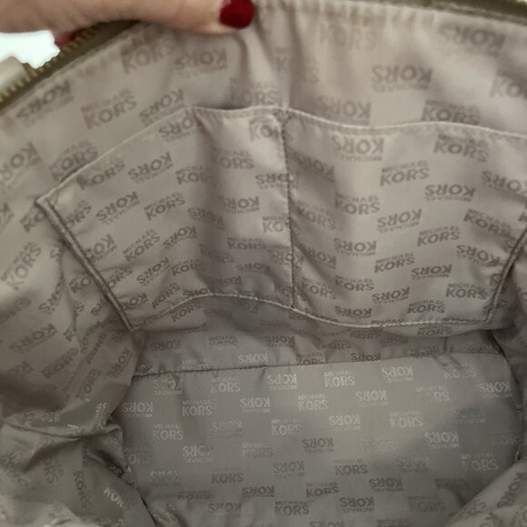 MICHAEL KORS Signature Canvas Tote Shoulder Bag Beige Leather Trim Studded - Picture 11 of 15